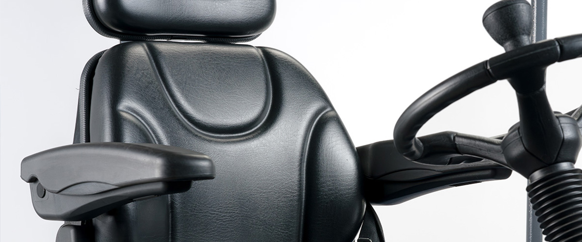 Ergonomy - E-Ones OneSweep Sweeper detail